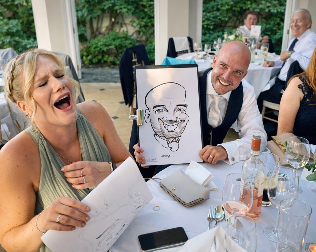 Entertainment-for-wedding-receptions-with-a-caricaturist